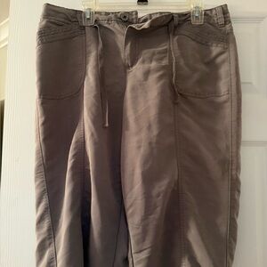 Style & Co Sandwashed Taupe Capris Size 12